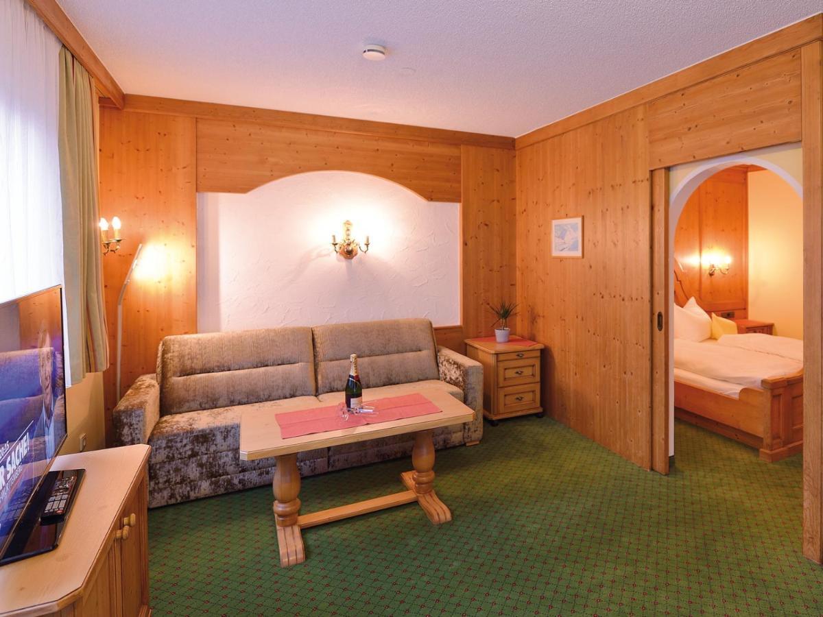 Pension Cafe Fritz Lech am Arlberg Exteriör bild