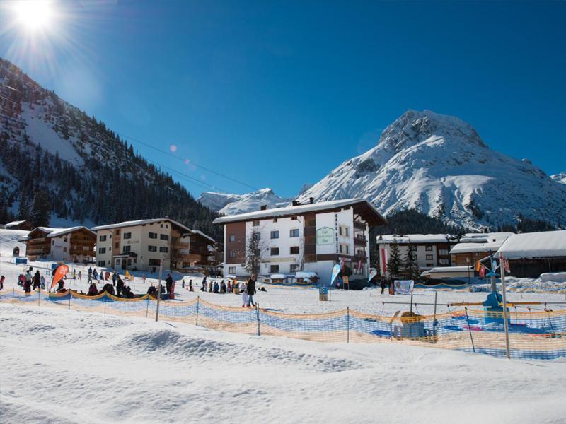 Pension Cafe Fritz Lech am Arlberg Exteriör bild