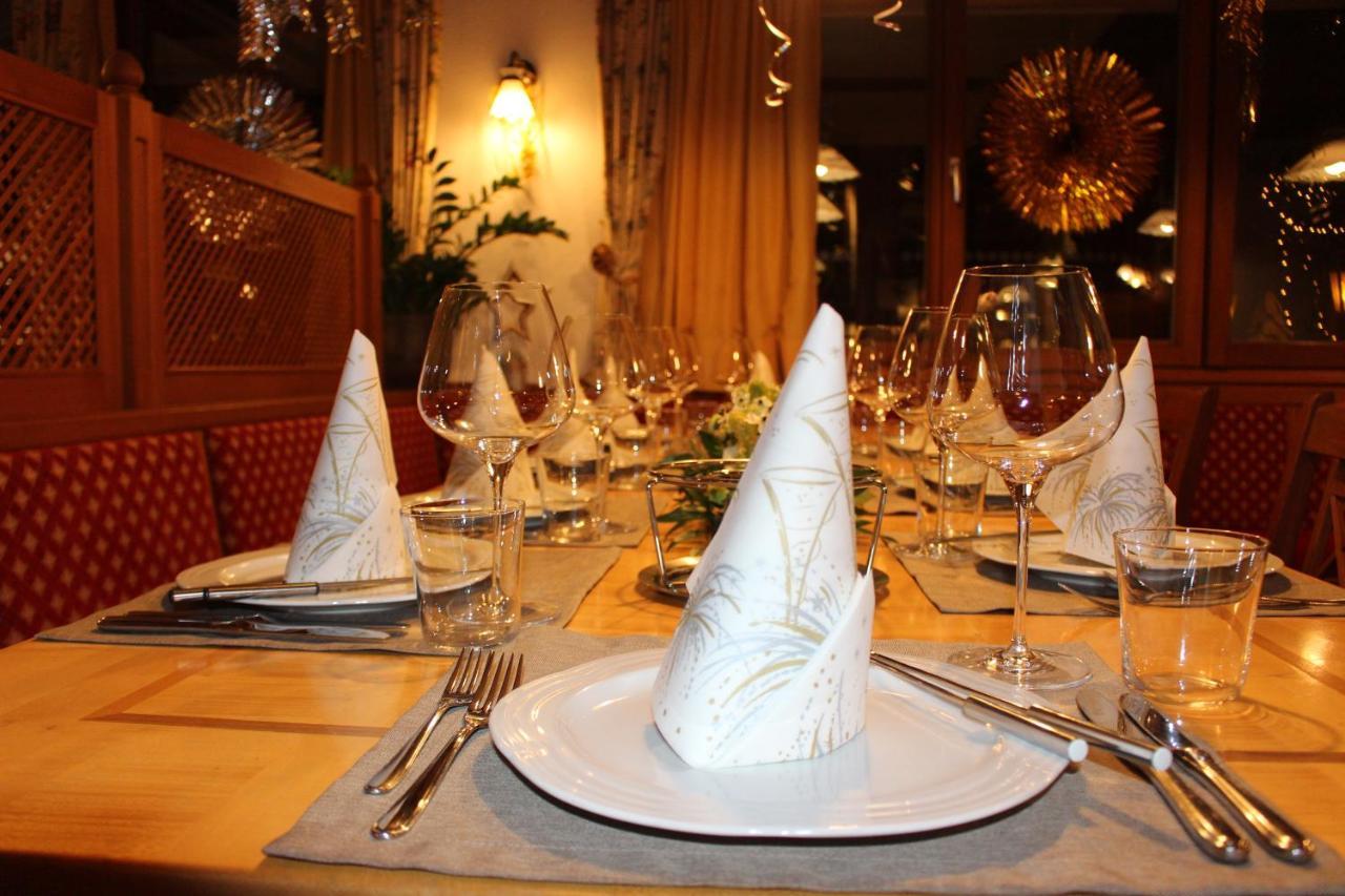 Pension Cafe Fritz Lech am Arlberg Exteriör bild